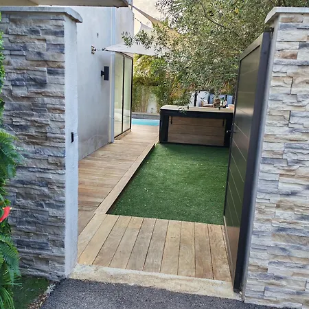 아파트 Oasis De La Gorguette - Plages, Piscine, Jacuzzi, Detente 사나리쉬르메르
